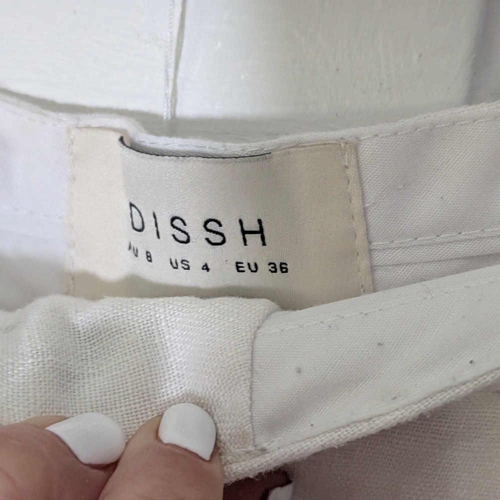 Dissh White Linen Pleated High Waist Shorts Size US 4 - Picture 3 of 6